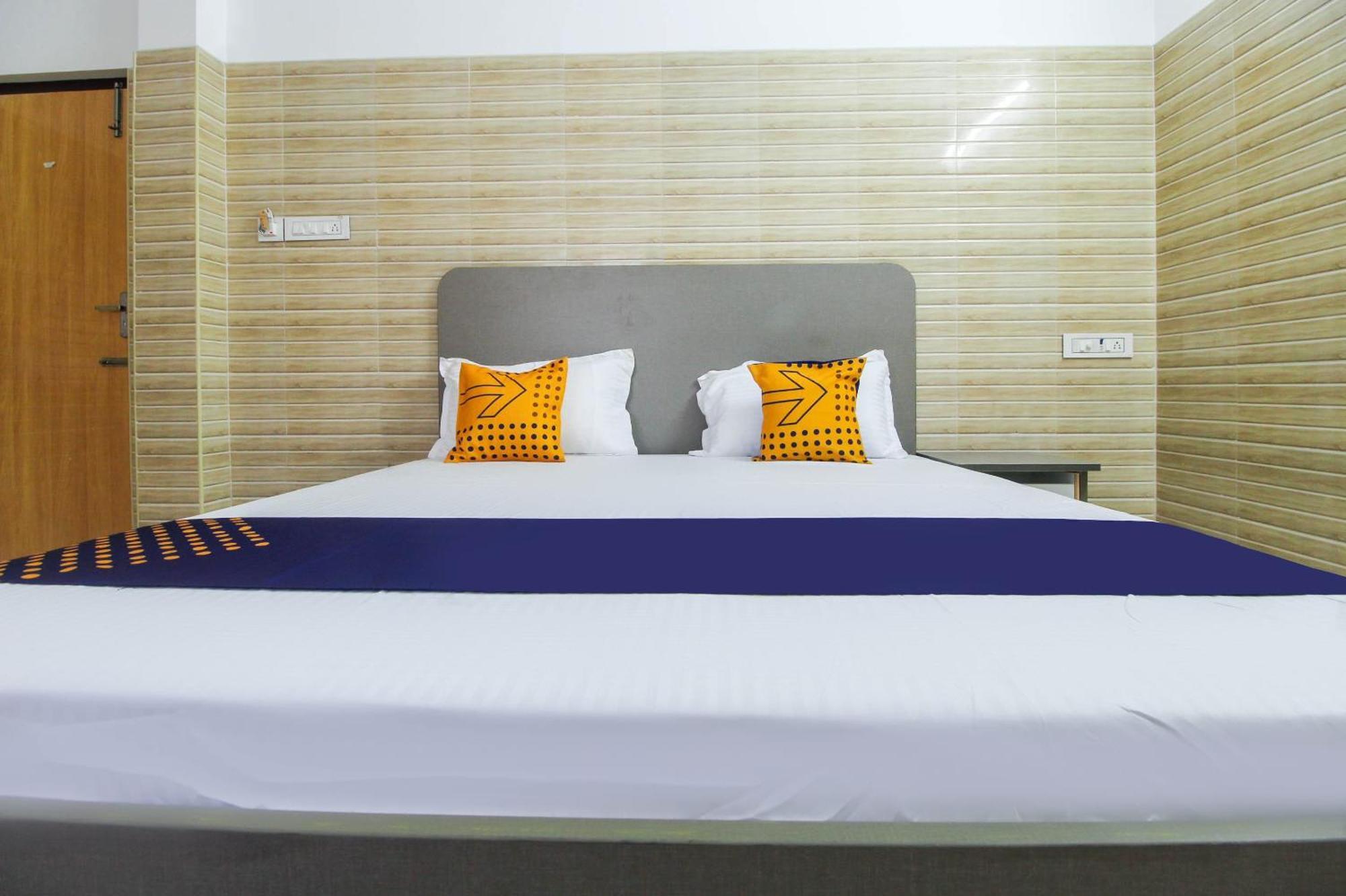 Singapperumalkovil Hotel O Jp Residency מראה חיצוני תמונה