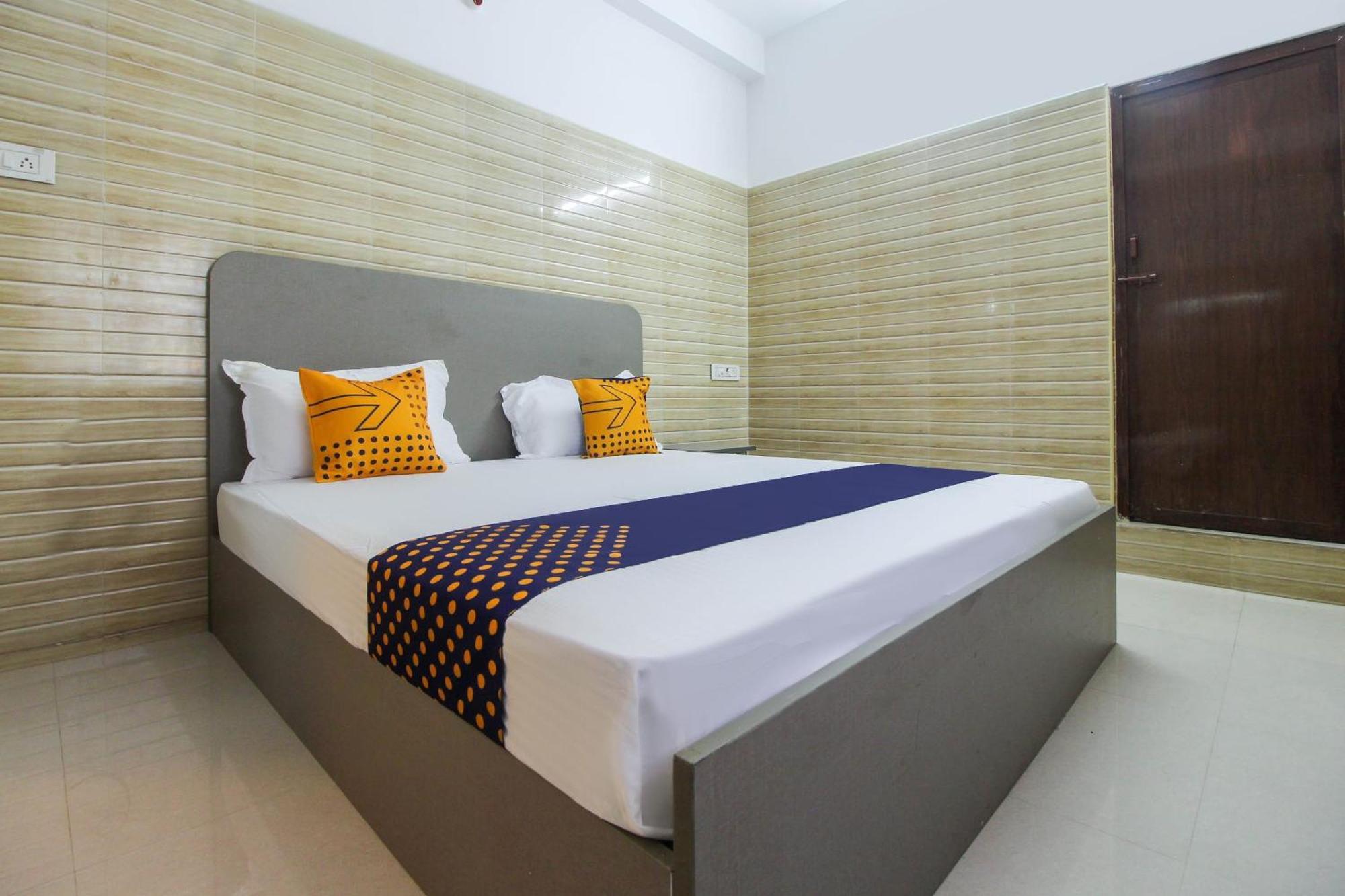 Singapperumalkovil Hotel O Jp Residency מראה חיצוני תמונה